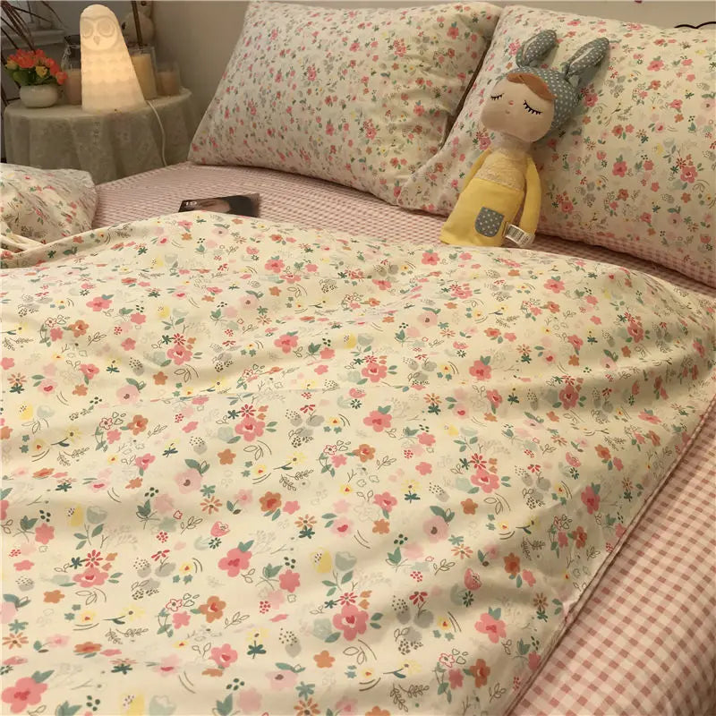 Floral Nordic Bedding Set – Country Style